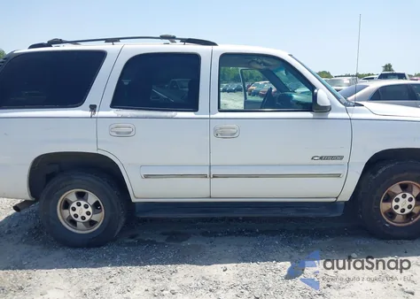 2001 Chevrolet Tahoe Lt z USA, uszkodzony, nr VIN 1GNEC13TX1R202308